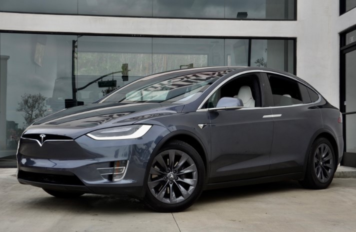 где делают полировку и защиту tesla